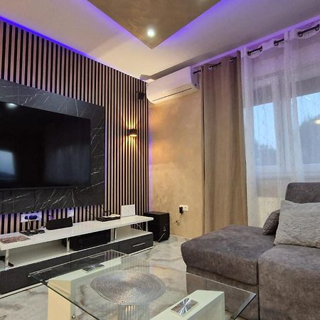 Apartments Adriana Bilice Exterior photo