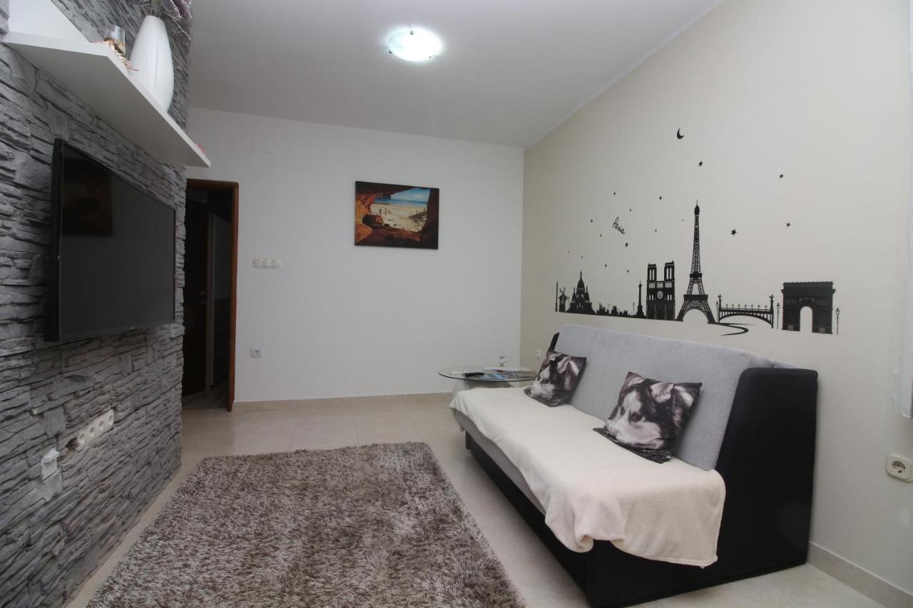 Apartments Adriana Bilice Exterior photo