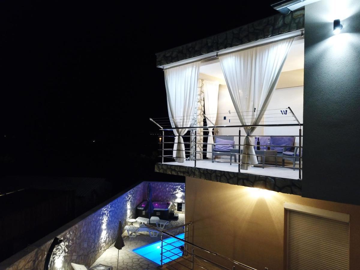 Apartments Adriana Bilice Exterior photo