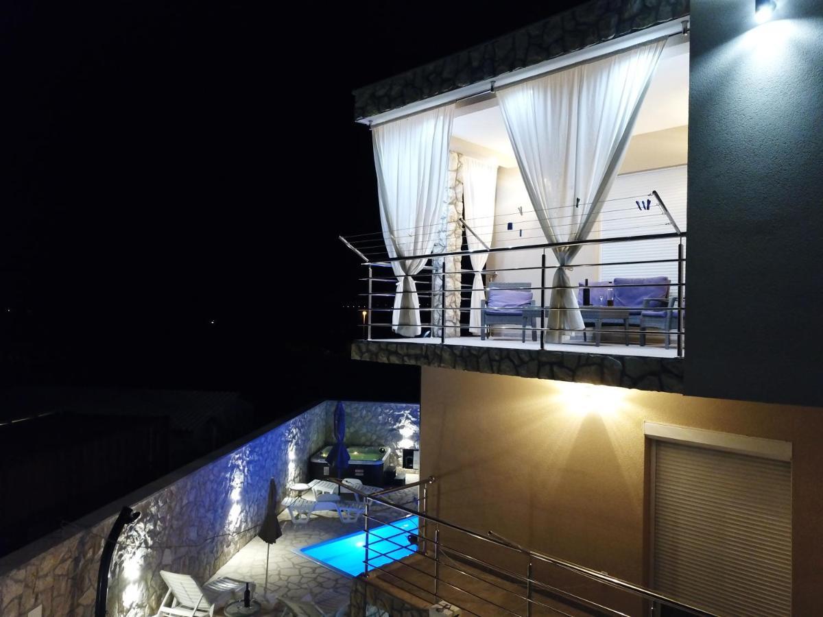 Apartments Adriana Bilice Exterior photo