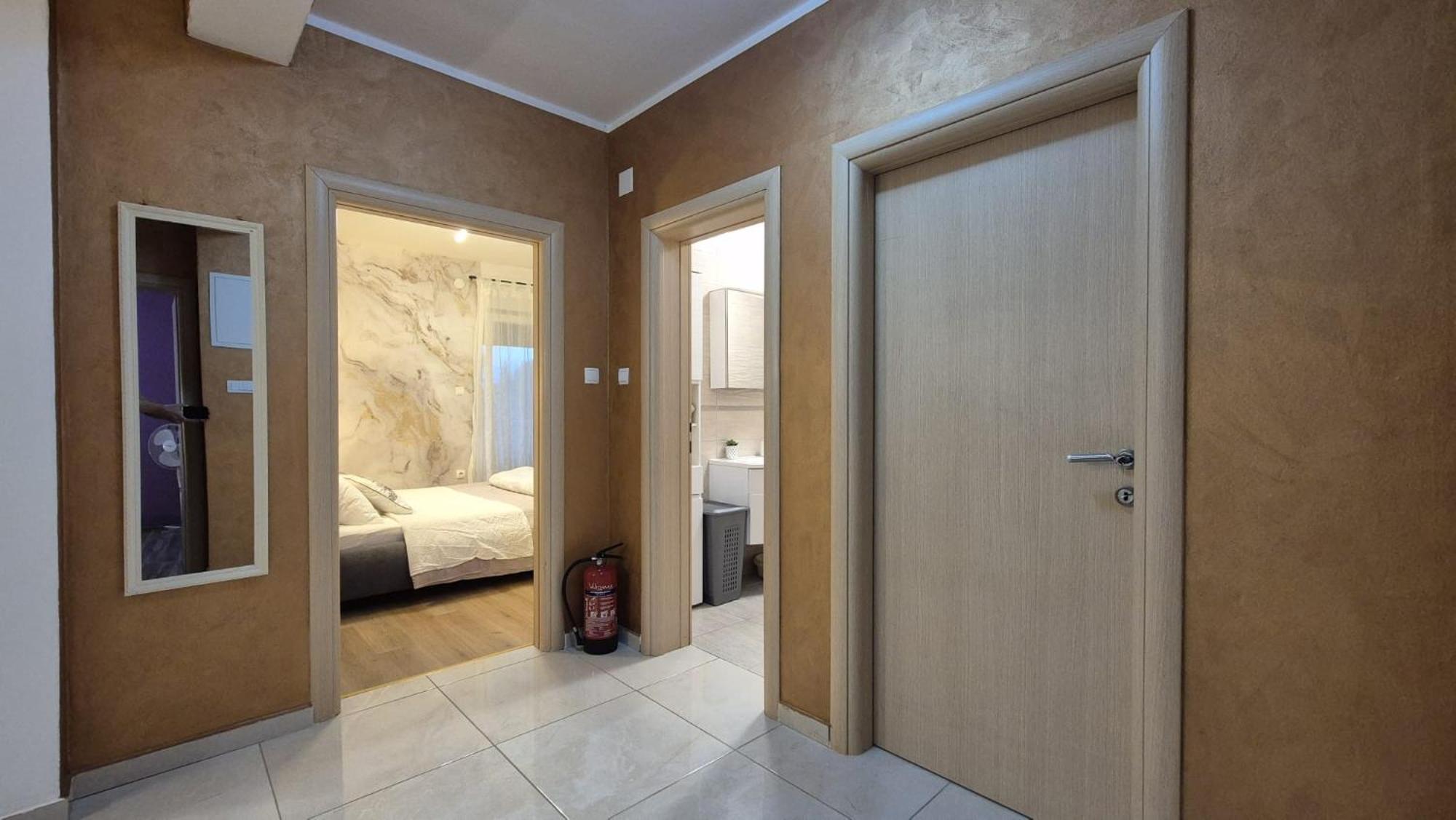 Apartments Adriana Bilice Exterior photo